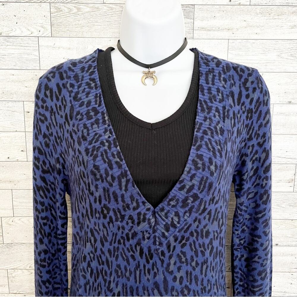 Express Design Studio Leopard Print Pullover Swea… - image 6